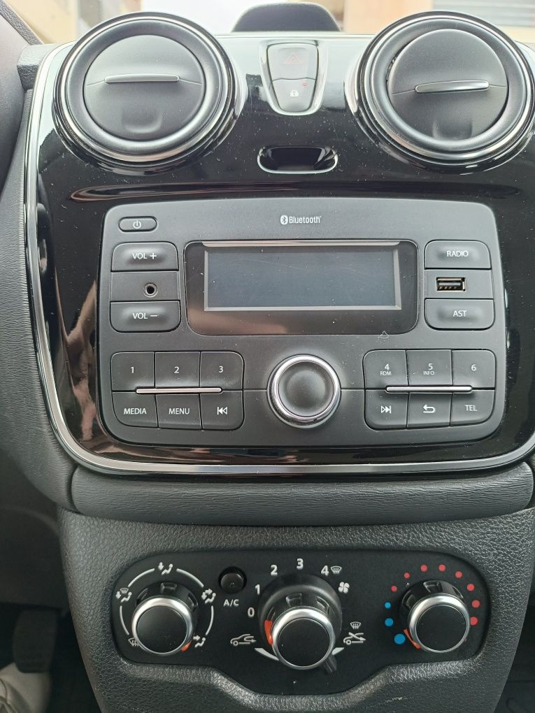 Dacia Lodgy 1.2 Confort+