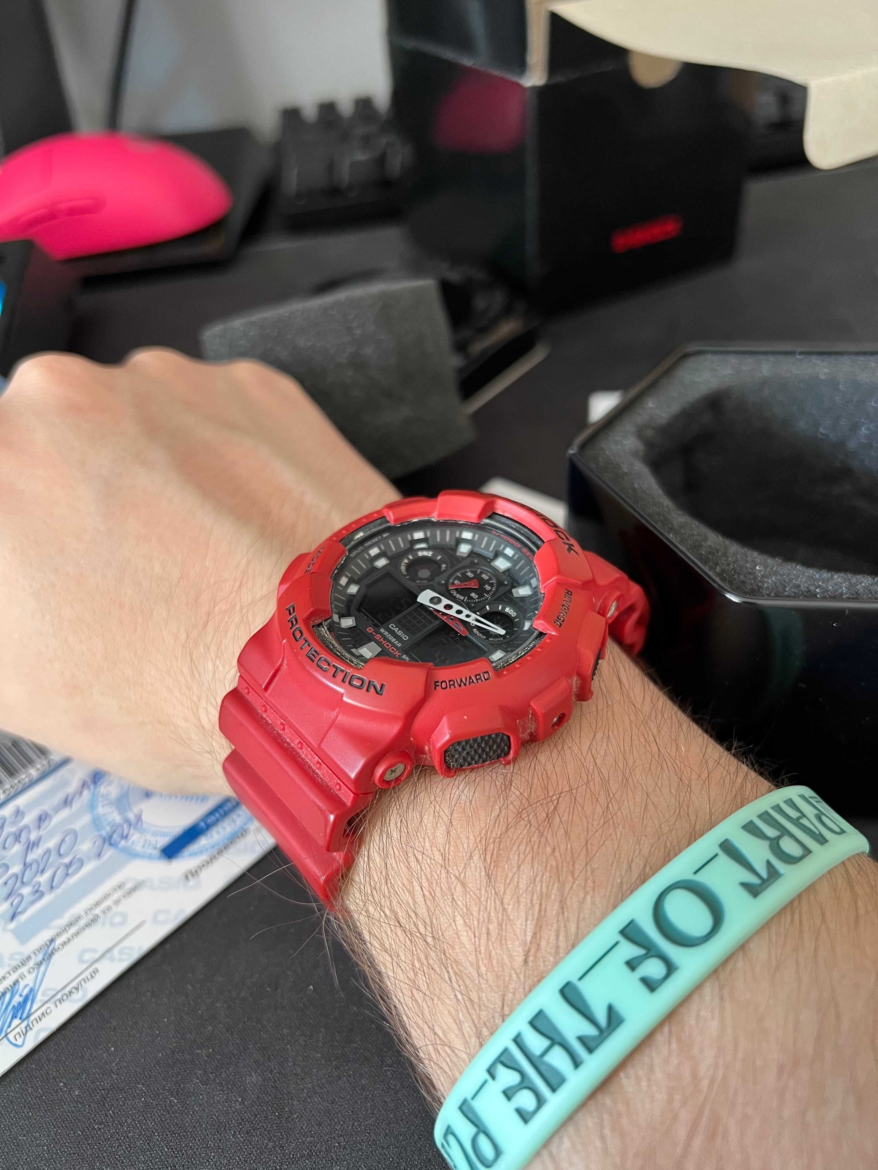 Годиник Casio G-Shock GA-100B червоний