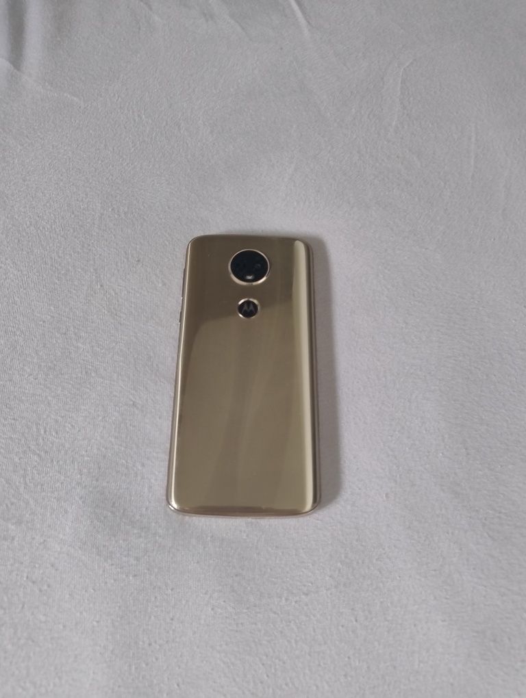 Motorola e5 plus