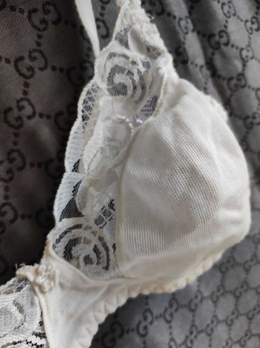 bawełniany stanik biustonosz z koronką kobiecy miękki