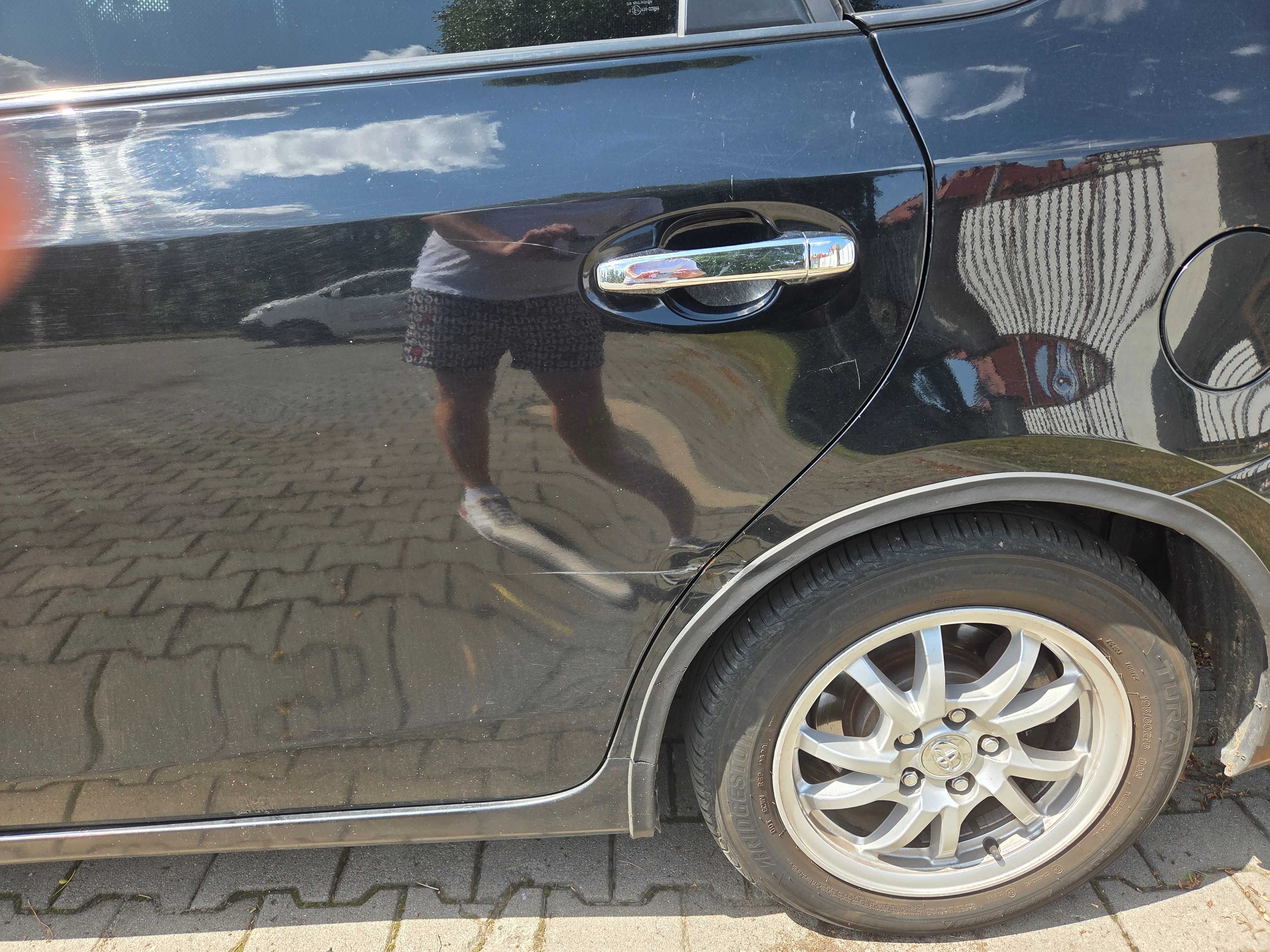Toyota Prius+ plus