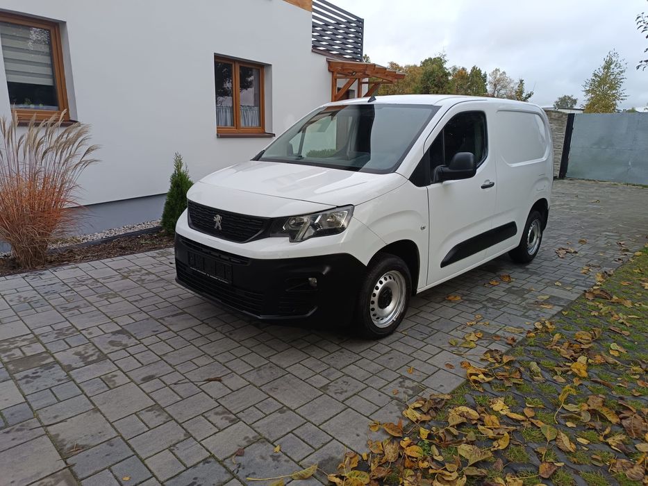 Peugeot Partner  Citroen Berlingo 1.6 HDi 100km 2019 3 osoby!!