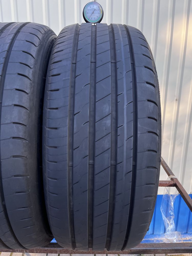 205.55.16 205/55R16 Goodyear Efficient Grip Perfomance 2