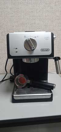 Кофемашина  DeLonghi