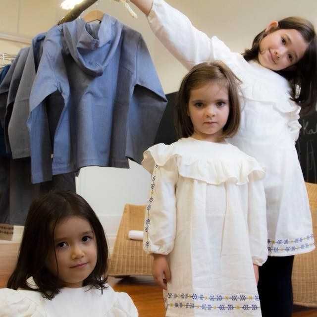 KALEIDOSCOPE Vestido branco bordado de menina - 100% Algodão - 6 anos