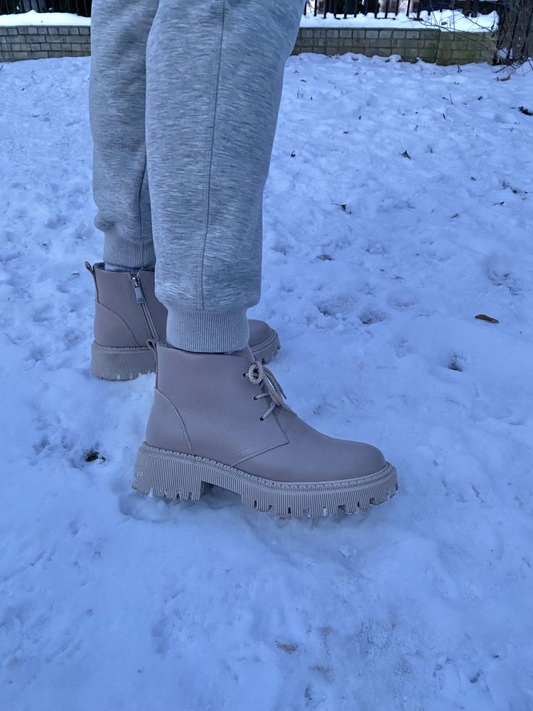 Зимние кожаные ботинки на ногу 25 см