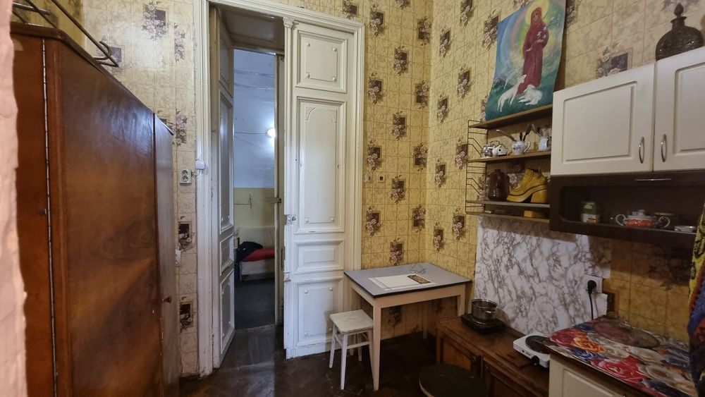 Продам комнату в коммуне в центре Жуковского