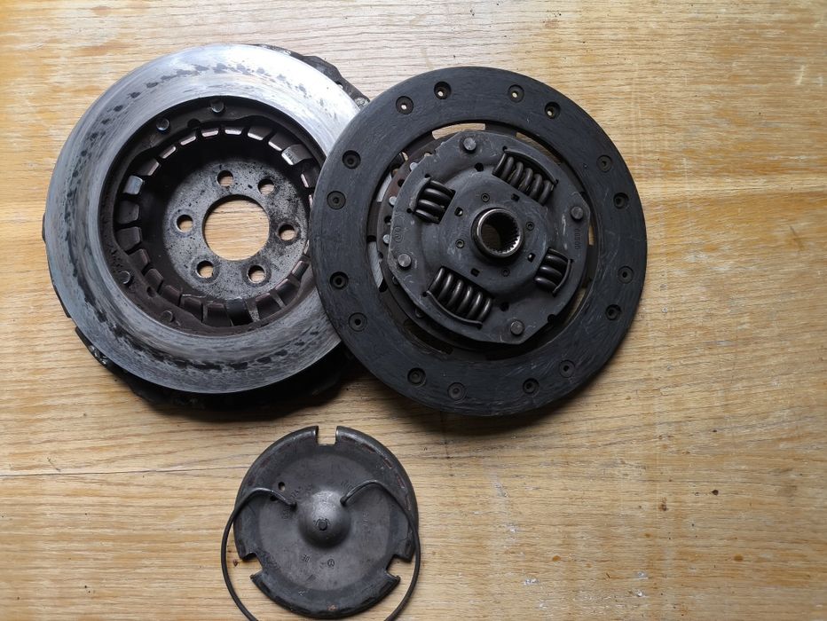 Шкода Октавия Тур 1.6 сцепление в сборе