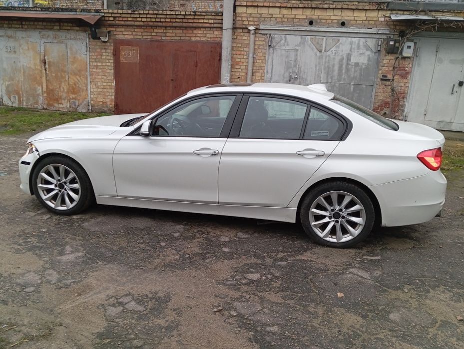 BMW F30 328 Xdrive