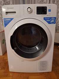 Maquina de Secar Roupa Indesit