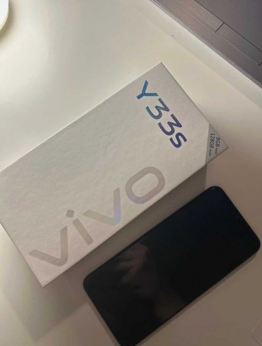 vivo y33s - używany