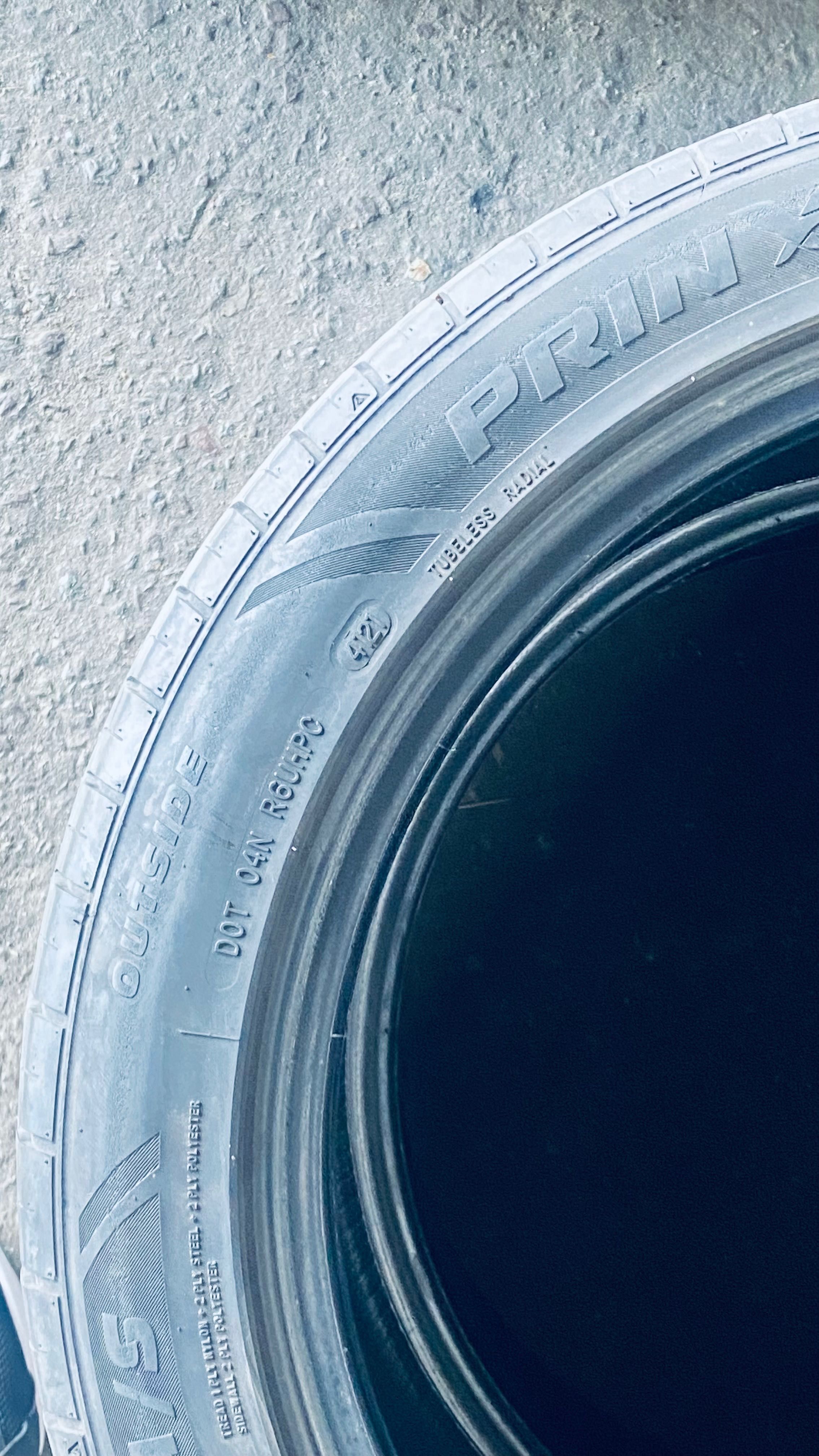 Продам шины 235/45/18