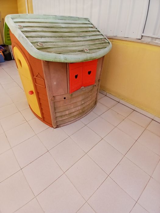 Casa de brincadeira exterior