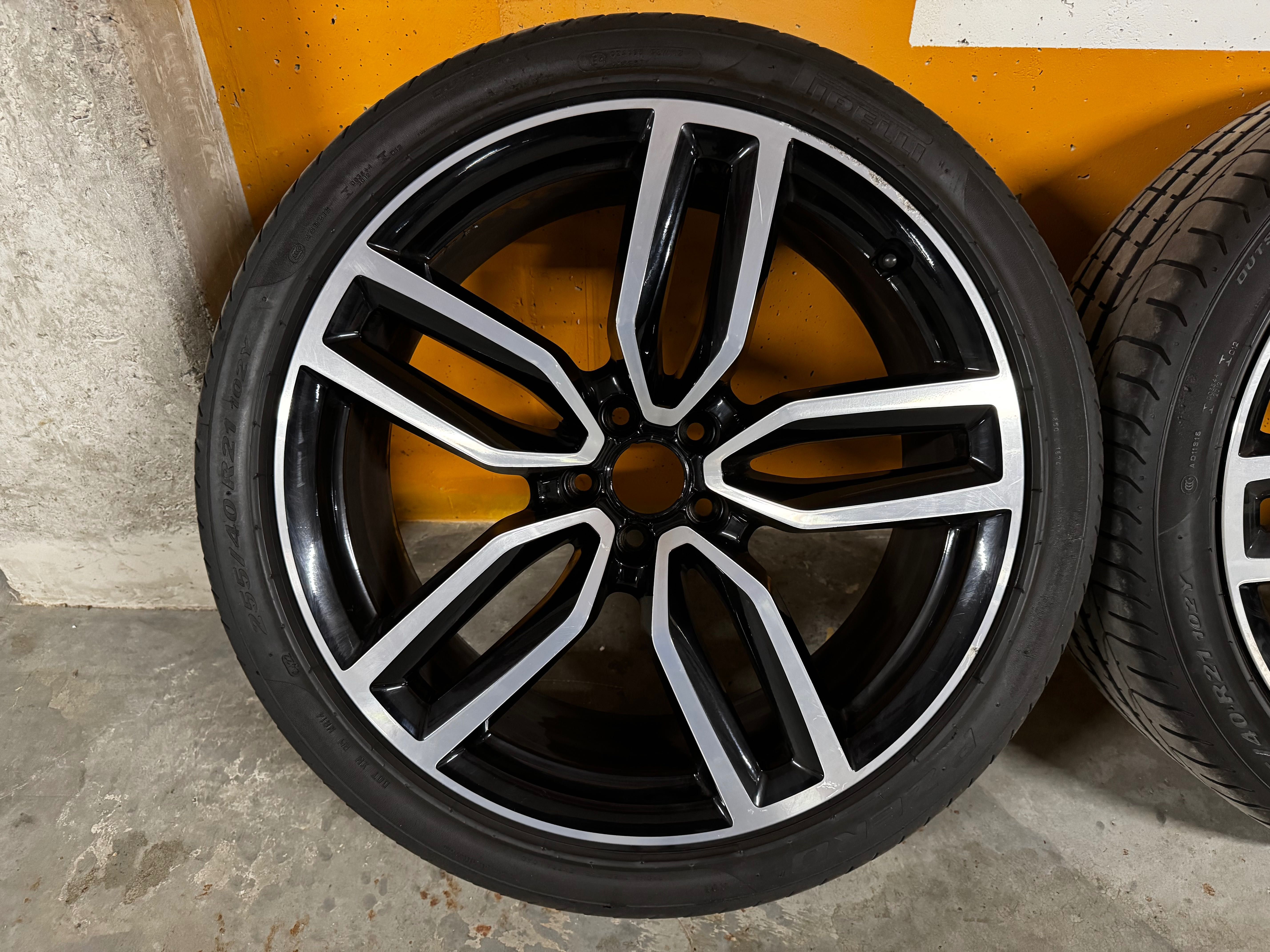 Oryginalne felgi Audi R21 + opony Pirelli – Q5 Q7 Q3 SQ5 SQ7 RSQ3