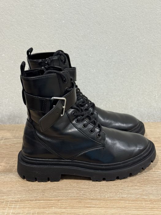 Чоботи Zara ботинки ботінки чорні осінь