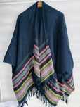 Sweter poncho ponczo Reserved kieszenie luźne granatowe one size