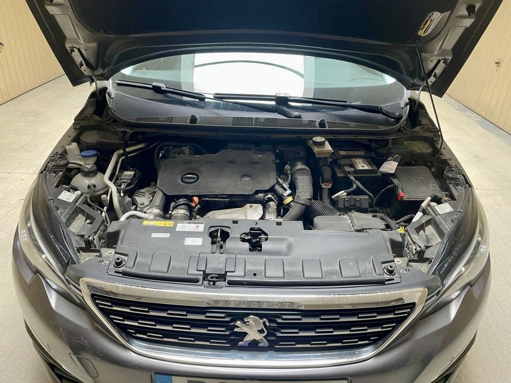 Peugeot 308 - Excelente Estado