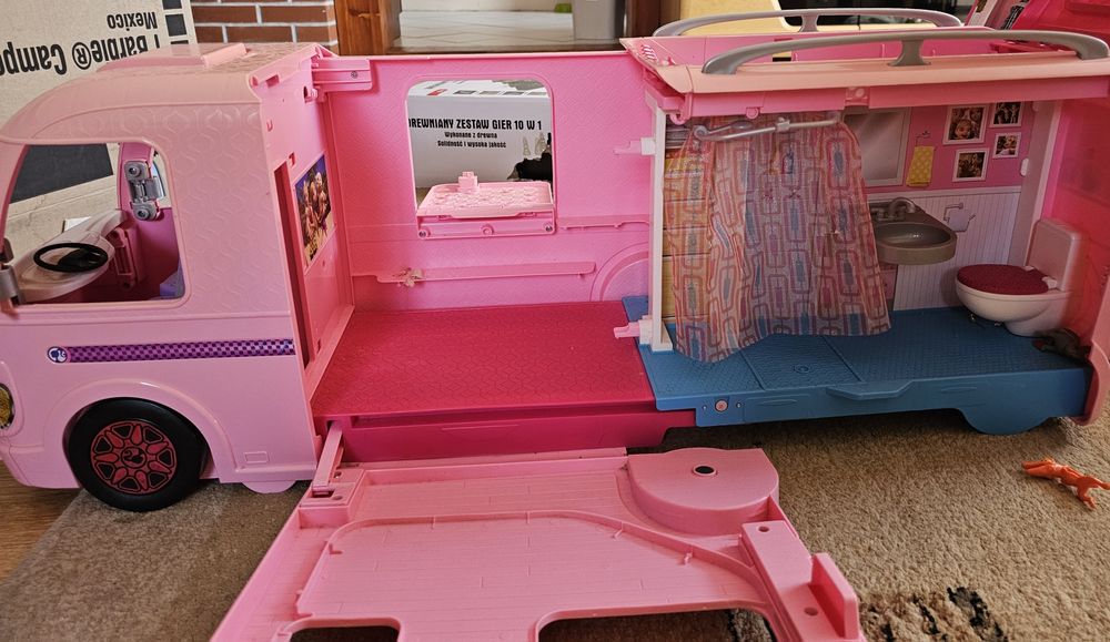 Duży Kamper barbie