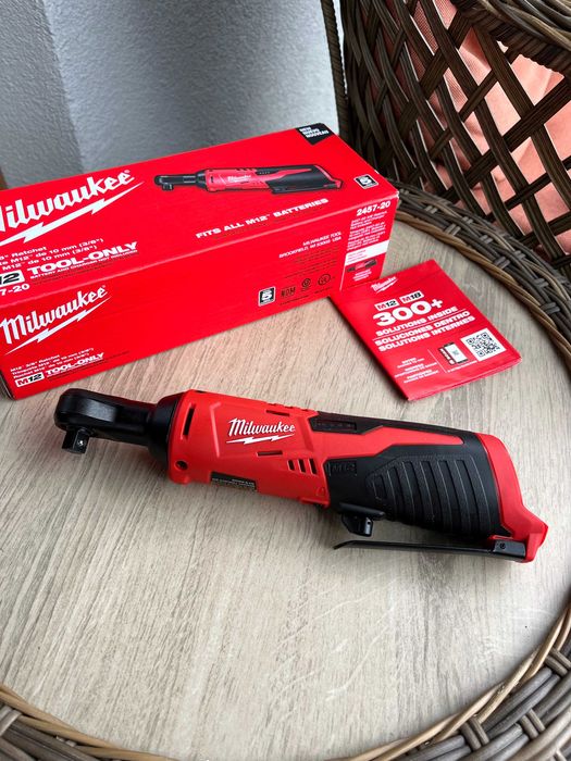 MILWAUKEE grzechotha m12 3/8