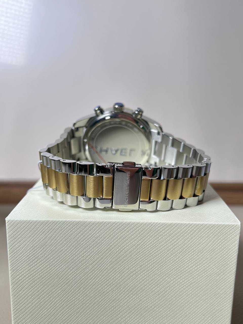 Годинник Michael Kors Lexington MK7303