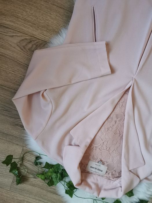 Różowy dłuższy płaszcz, rozmiar S