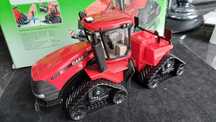 SIKU 3275 Ciągnik Case IH Quadtrac 600 1:32