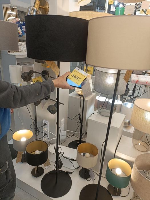 Lampa podłogowa GOLDIE