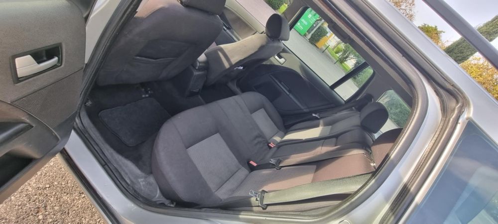 Ford Mondeo GHIA 2.0TDCI