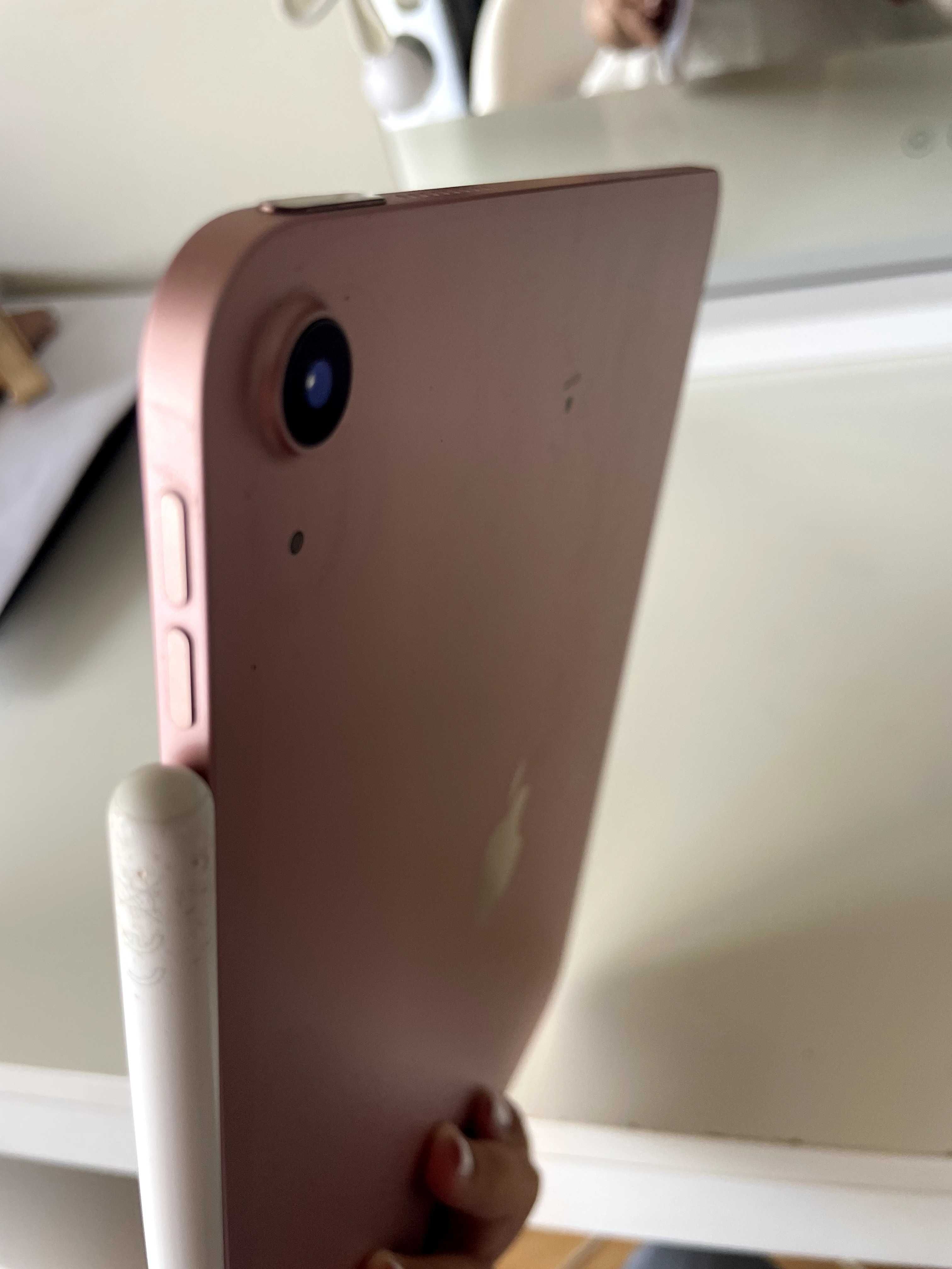Ipad Air (4th Generation) Wi-Fi, 256 GB & Apple Pencil 1st generation