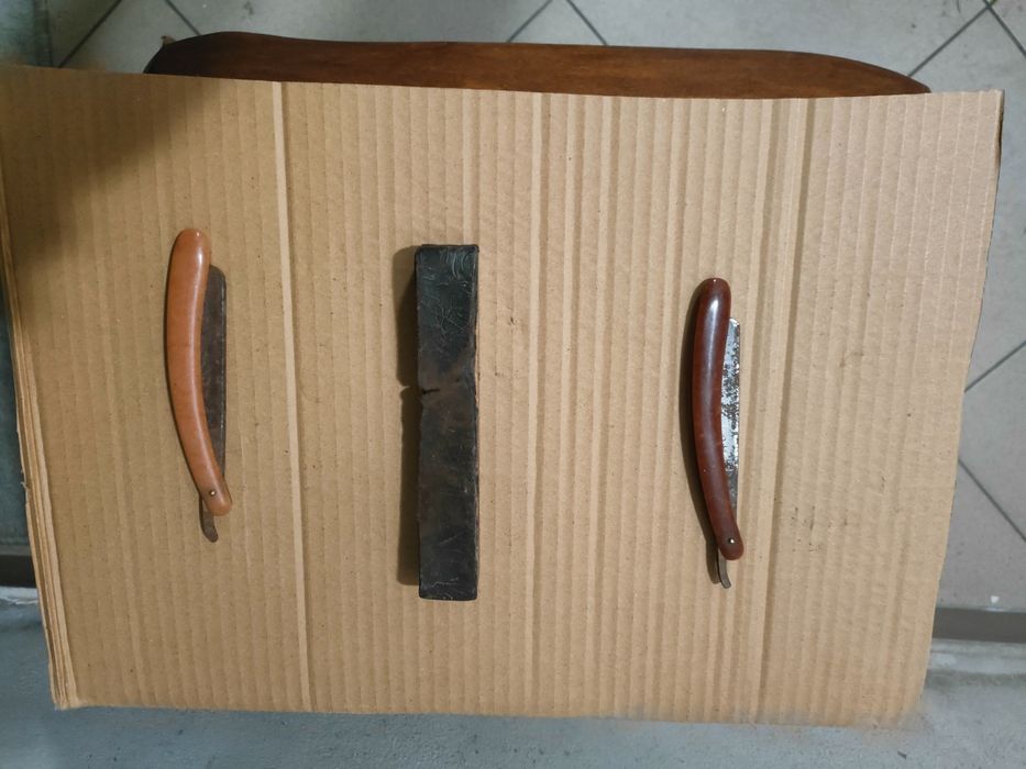 Brzytwa +Ostrzałka Kolekcjonerskie