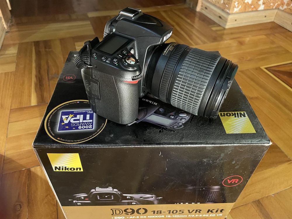 Nikon d90 18-105 vr Kit