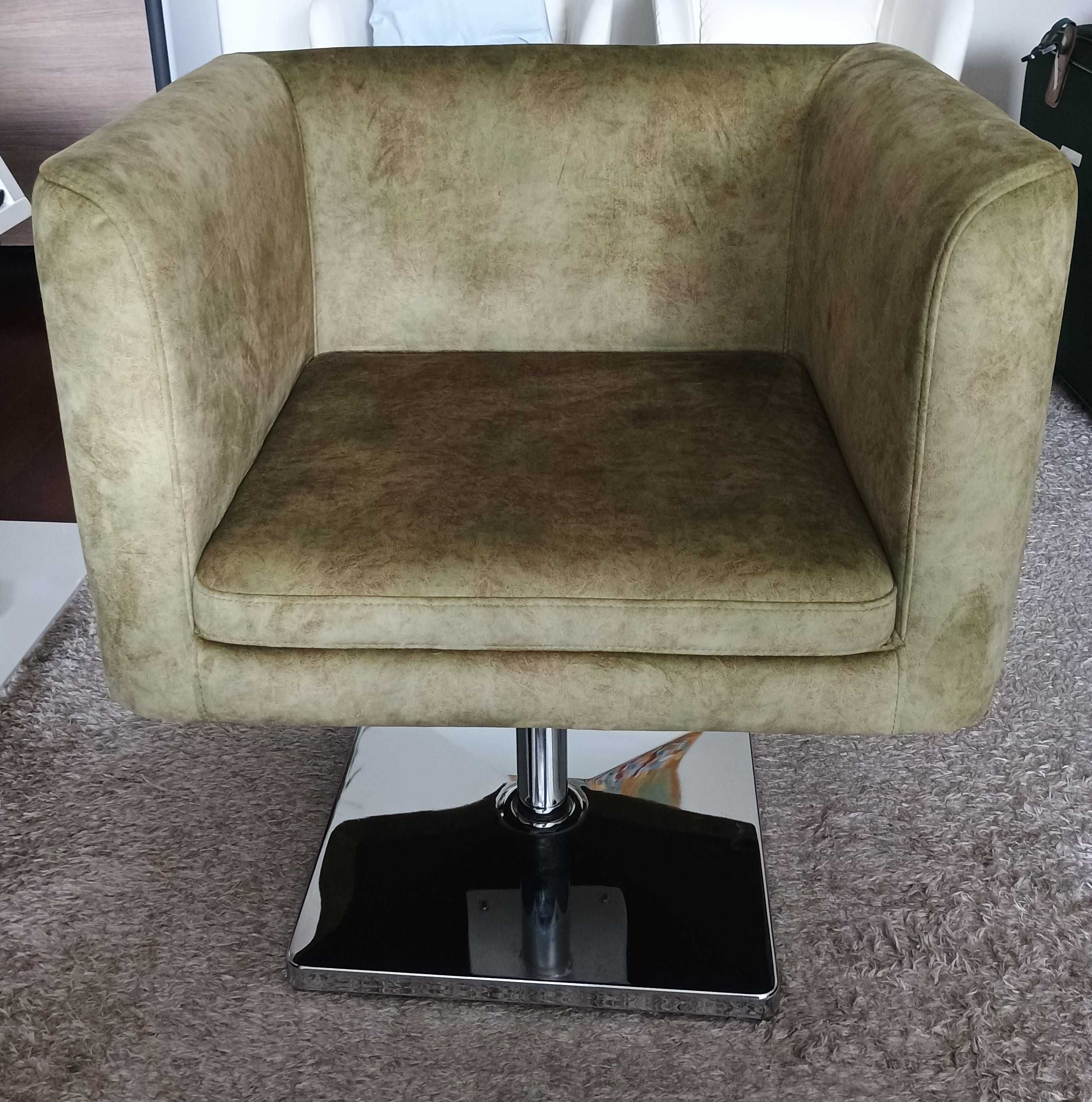 Poltronas Giratórias Verdes - Ótimo Estado