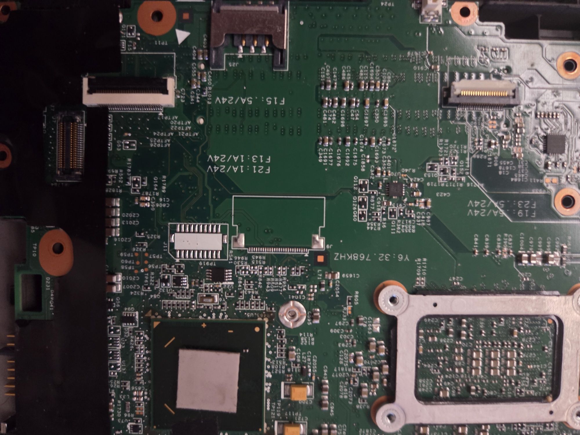 Sprzedam sprawny płytę glowną do laptopa Lenovo (nieznany modelu)