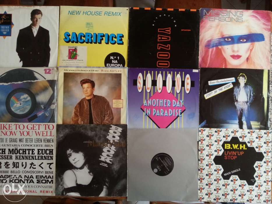 Vinil:Joy Division,James Brown,Elton John,Ramones,Police,Elvis Presley