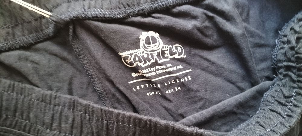 Vendo pijama novo do Garfield