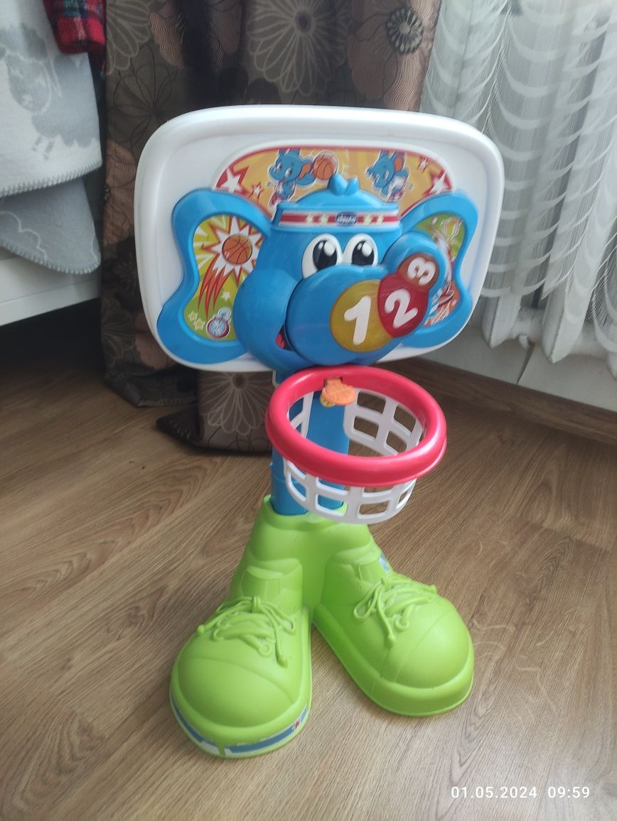 Продам баскетбол chicco