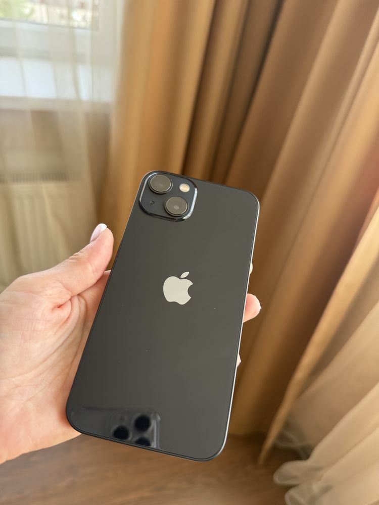 Продам iphone 13, 128 gb