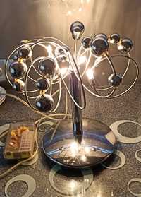 Lampa stołowa z możliwością regulacji jasności światła