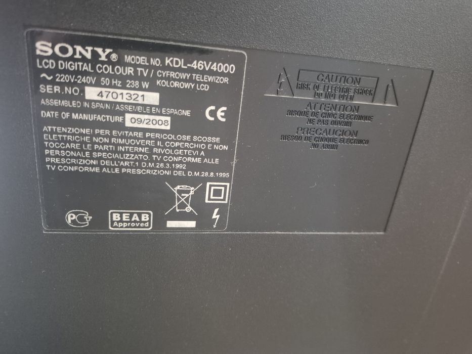 telewizora Sony LCD Digital Colour TV, model KDL-46V4000.  Rozmiar 40'