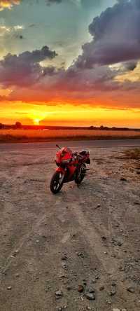 Honda cbr 125r jc39