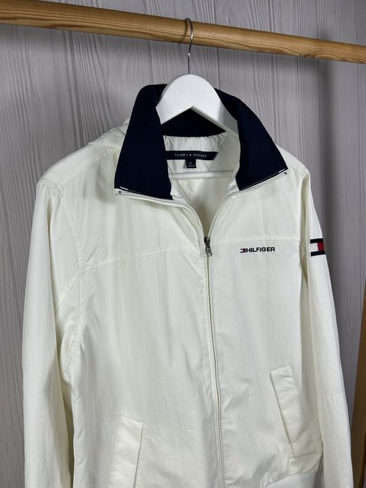 Tommy Hilfiger Nylon куртка вітровка в білому кольорі Оригінал S