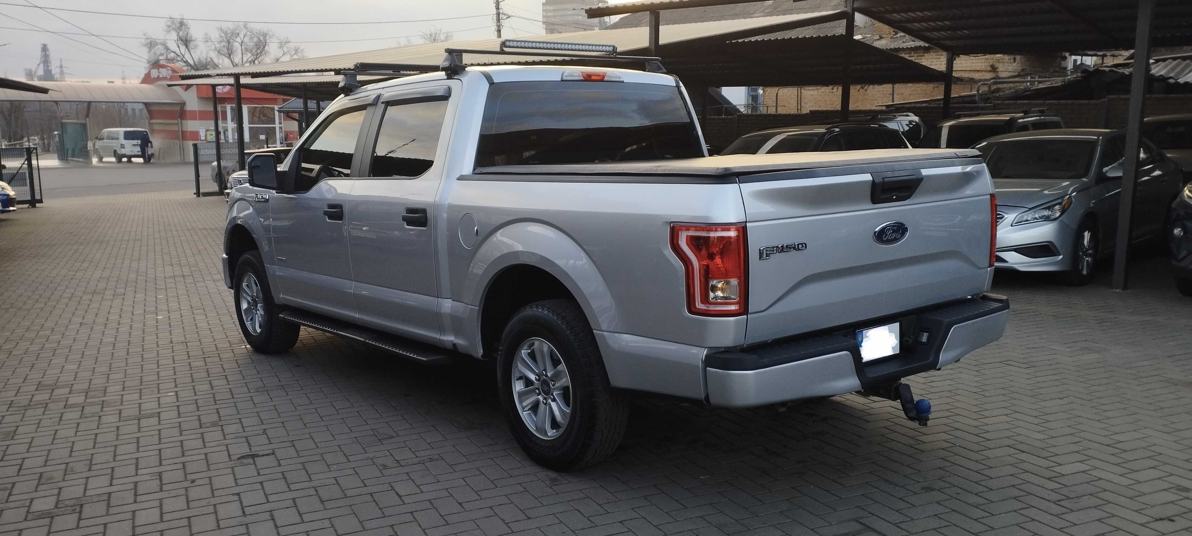 Ford F-150 2015p.