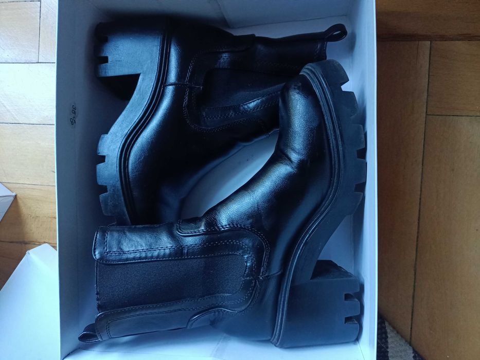 Buty skórzane damskie