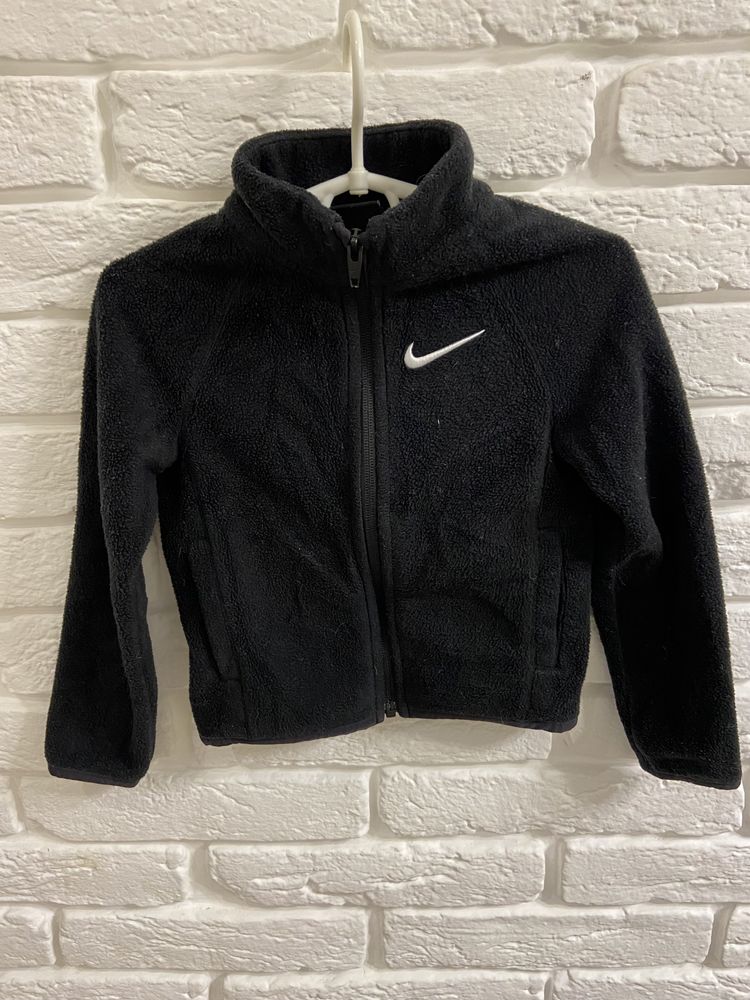 Флисовая кофта Nike. 2-3 года