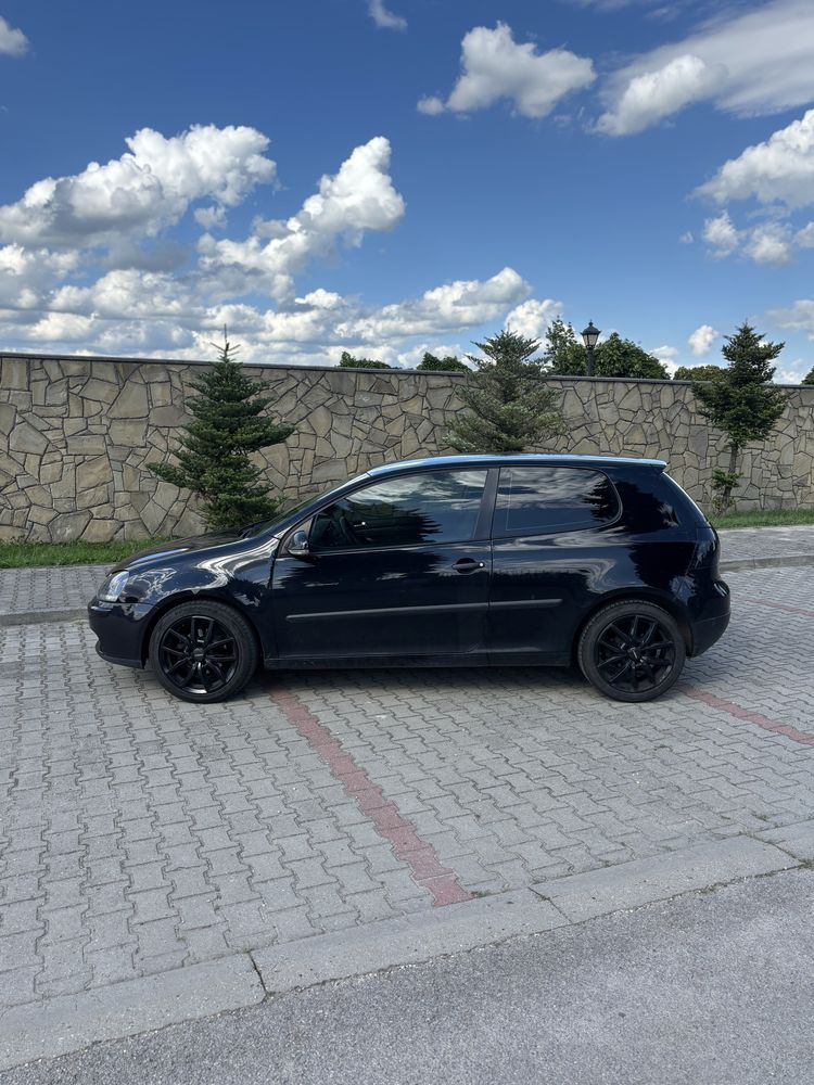 Volkswagen Golf V 1.4 Benzyna – Zadbany, gotowy do jazdy!
