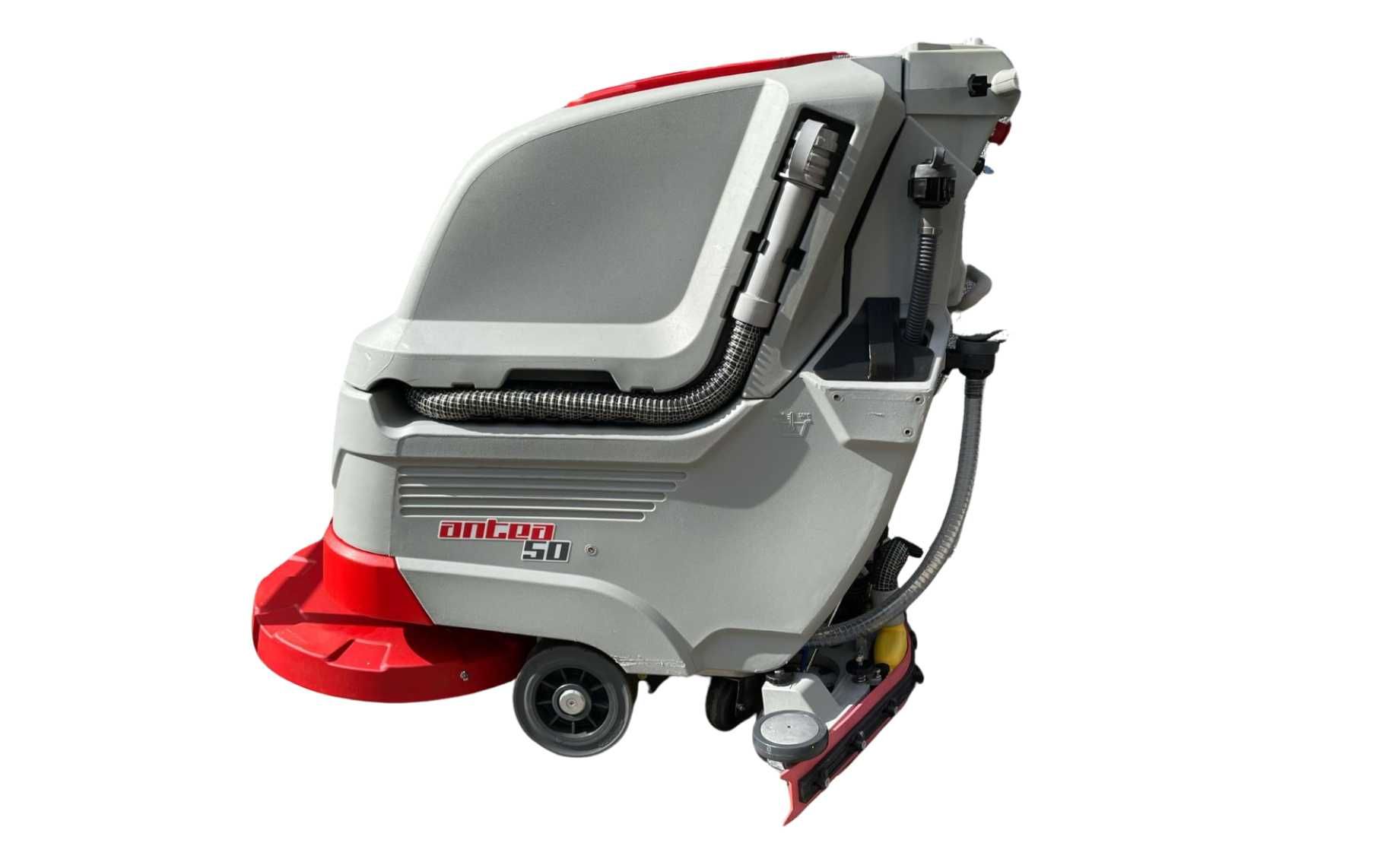 Maszyna czyszcząca, szorowarka COMAC VERSA 55