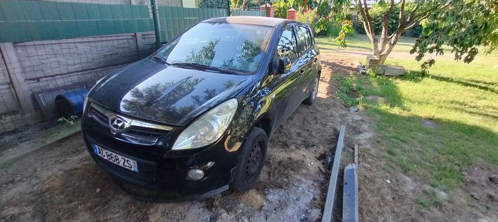Sprzedam na części lub w całości Hyundai i20