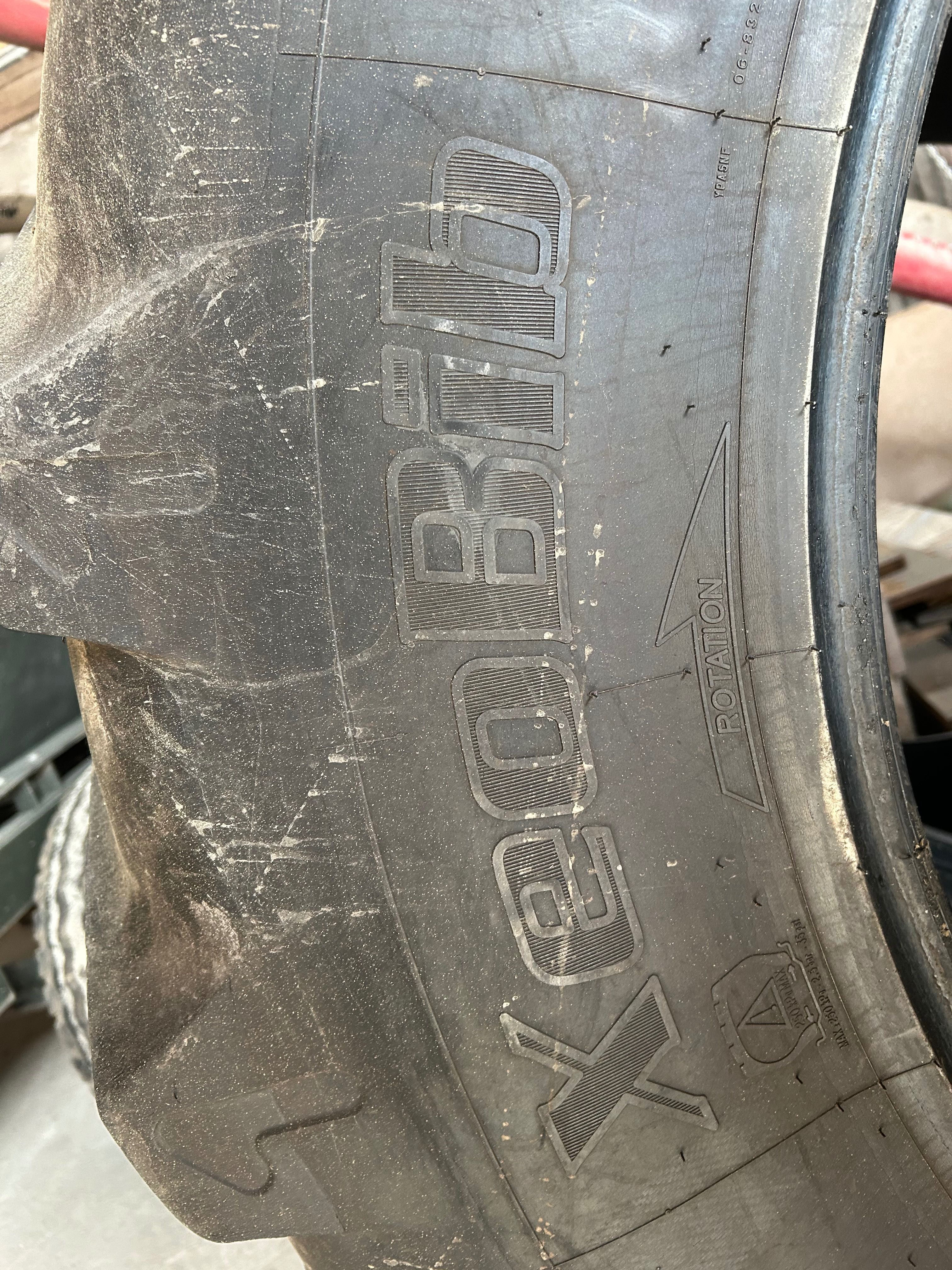 Opony Michelin xeo bib 710 /60 / 42