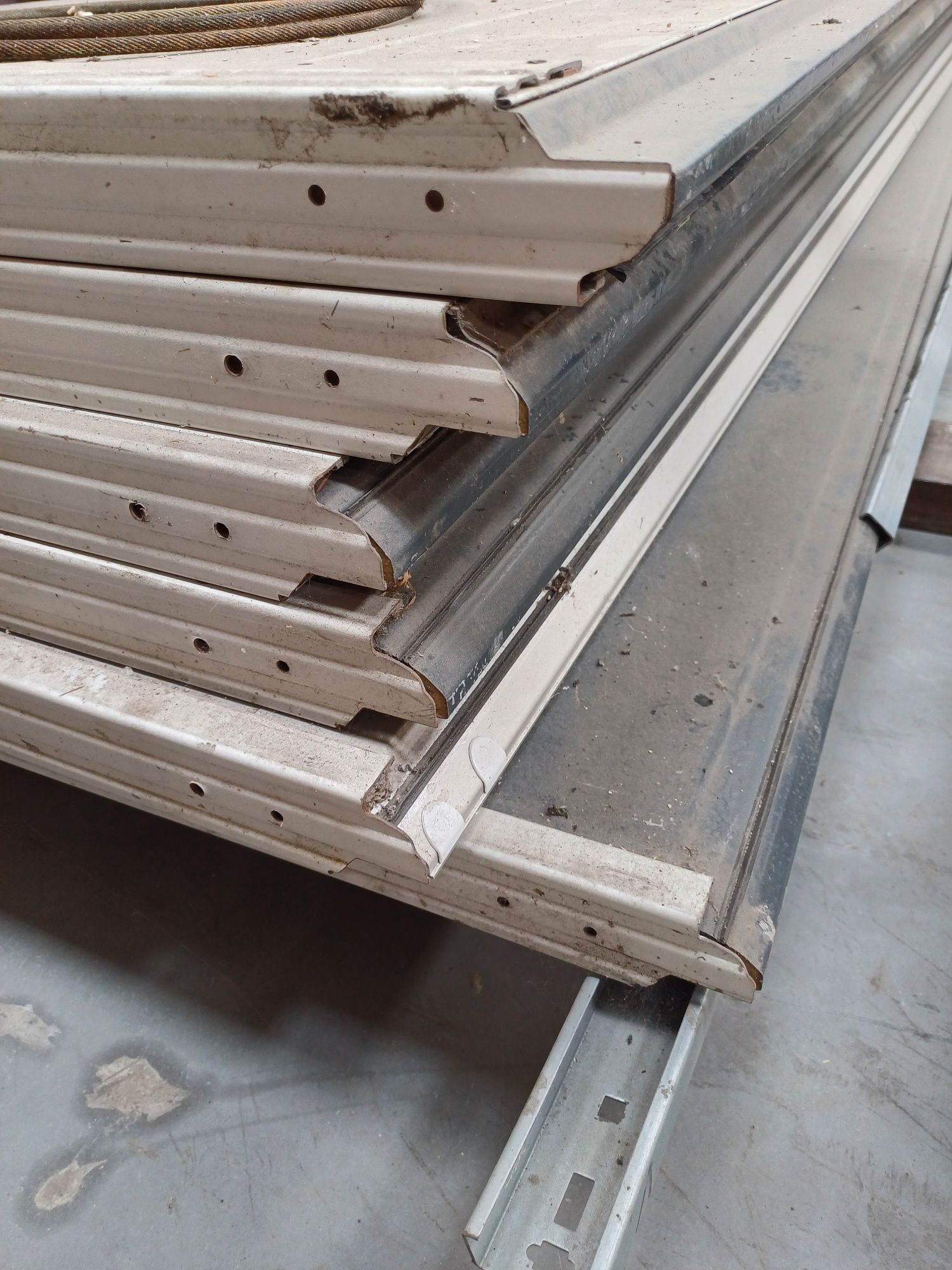 Drzwi segmentowe Hormann 3x3 & 4x4,10 GRAFITOWE