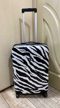 Дизайнерский Travelite качественный чемодан